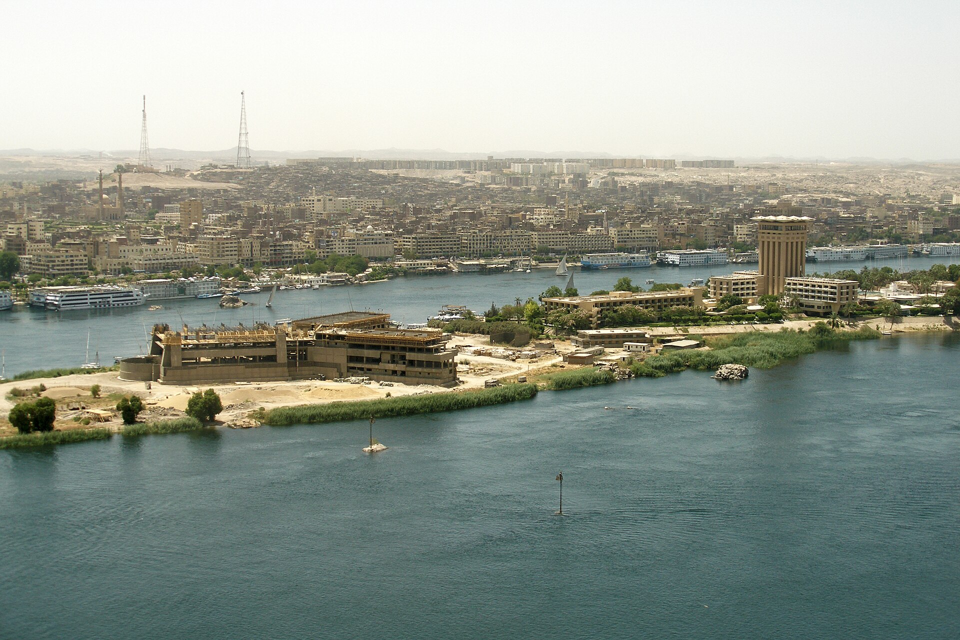 Aswan Daraw