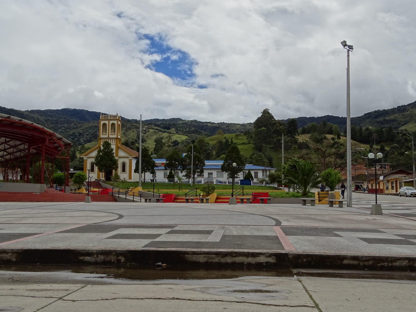 Colón